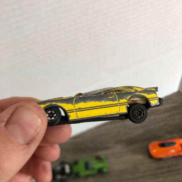 Vintage Assorted Colourful Toy Cars Bundle - Picture 12 of 16